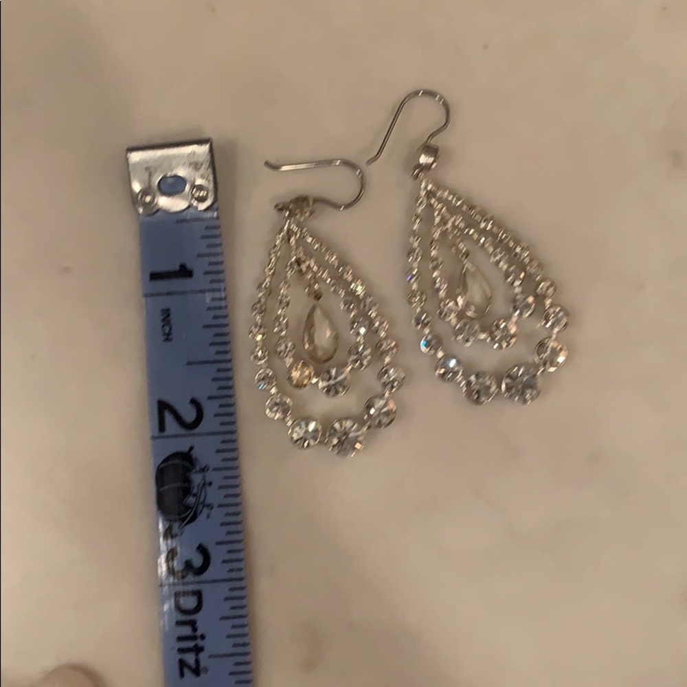 Rhinestone dangling earrings - Picture 5 of 5